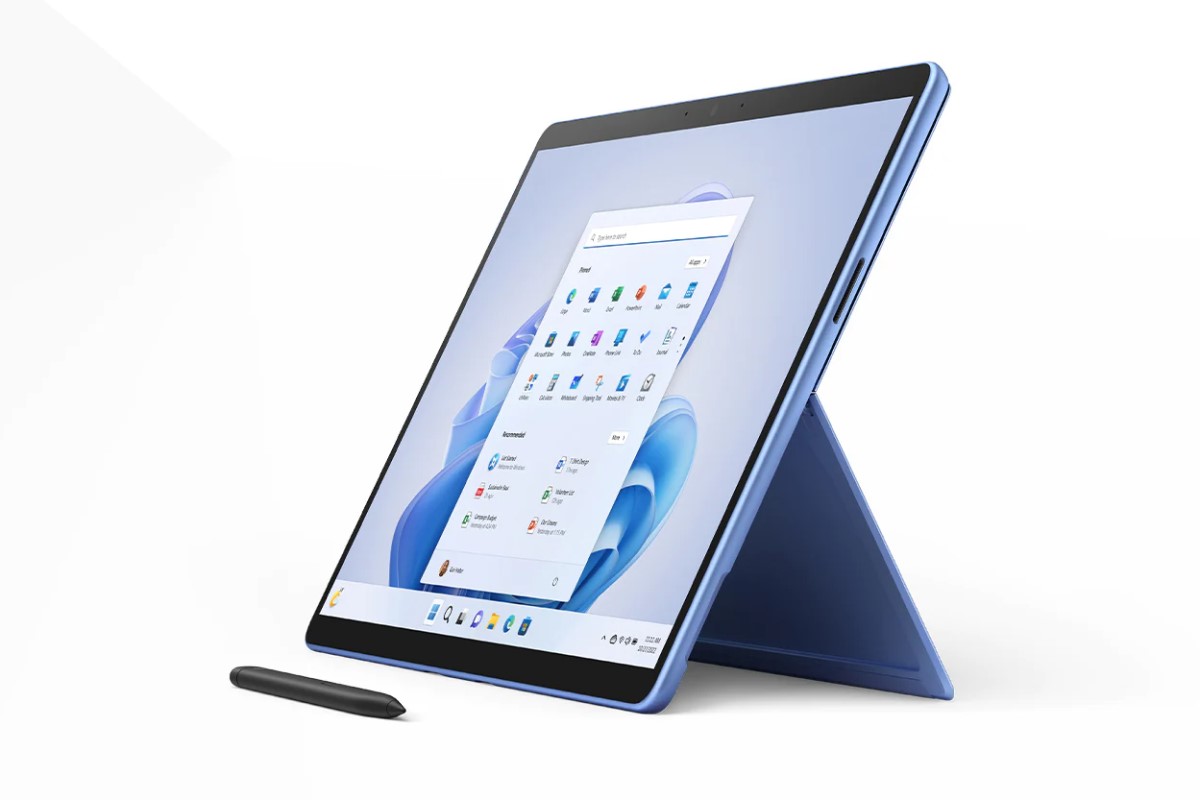 Familia Microsoft Surface se agranda con laptop, tablet y PC