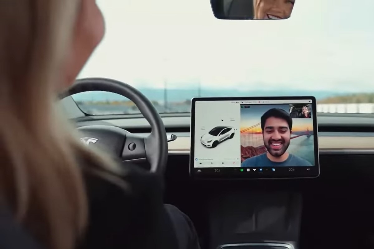 Ya no habrá excusas: Zoom llega a pantallas de Tesla