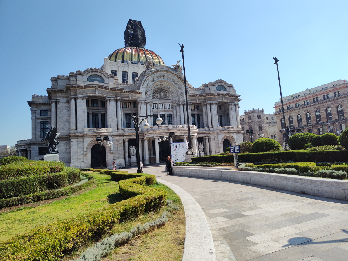 Palacio de Bellas Artes en un día de abril de 2023. 