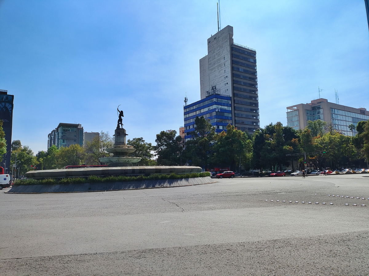 Foto de la Ciudad de México tomada con el Motorola Razr 40.