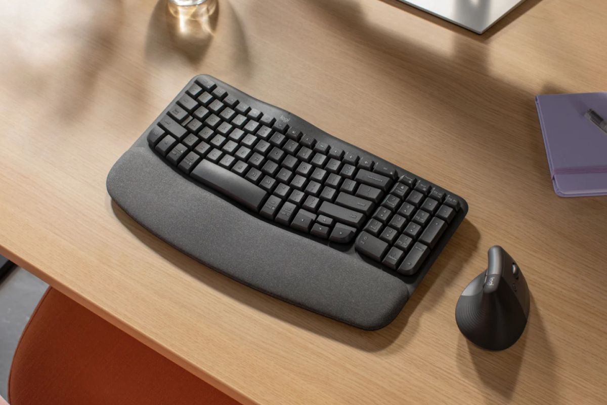 ¿Te hace falta comprar un teclado y mouse? Amazon tiene varios en oferta