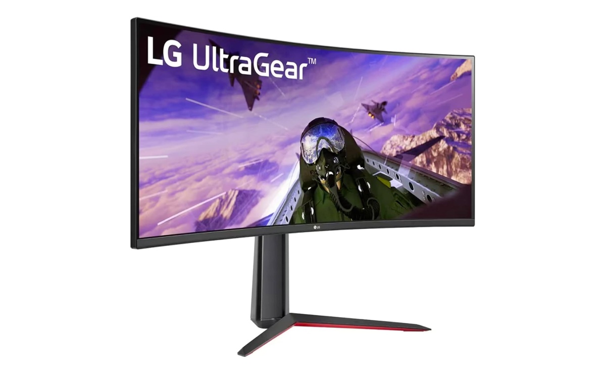 Monitor gaming LG 34GP63A-B de 34 pulgadas sobre un fondo blanco.