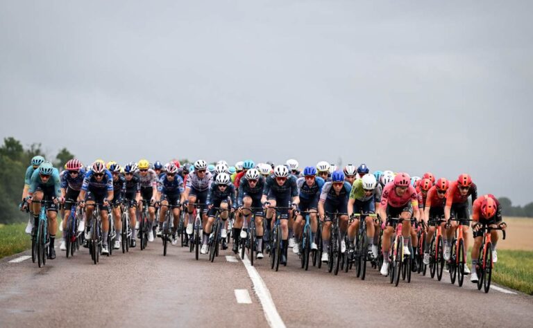 Temporada 3 del documental Tour de Francia: En el corazón del pelotón.