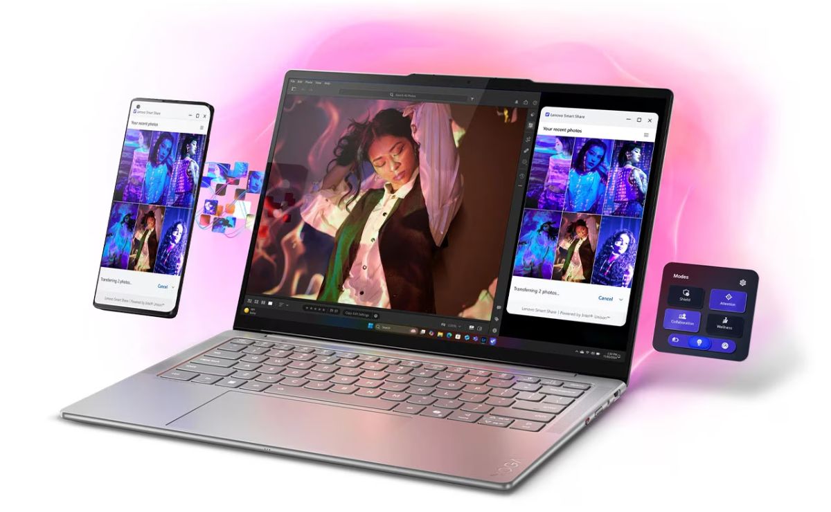 Lenovo Yoga Slim 7i Aura Edition junto con otros dispositivos. 