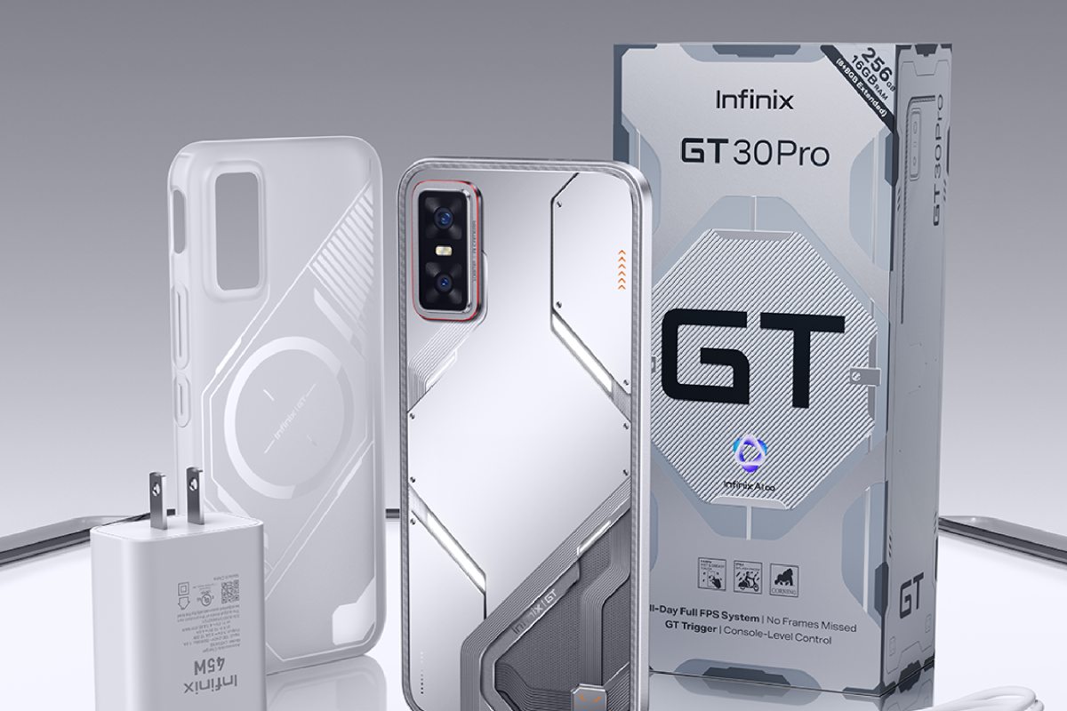 Infinix GT30 Pro, tanto teléfono como sus accesorios.