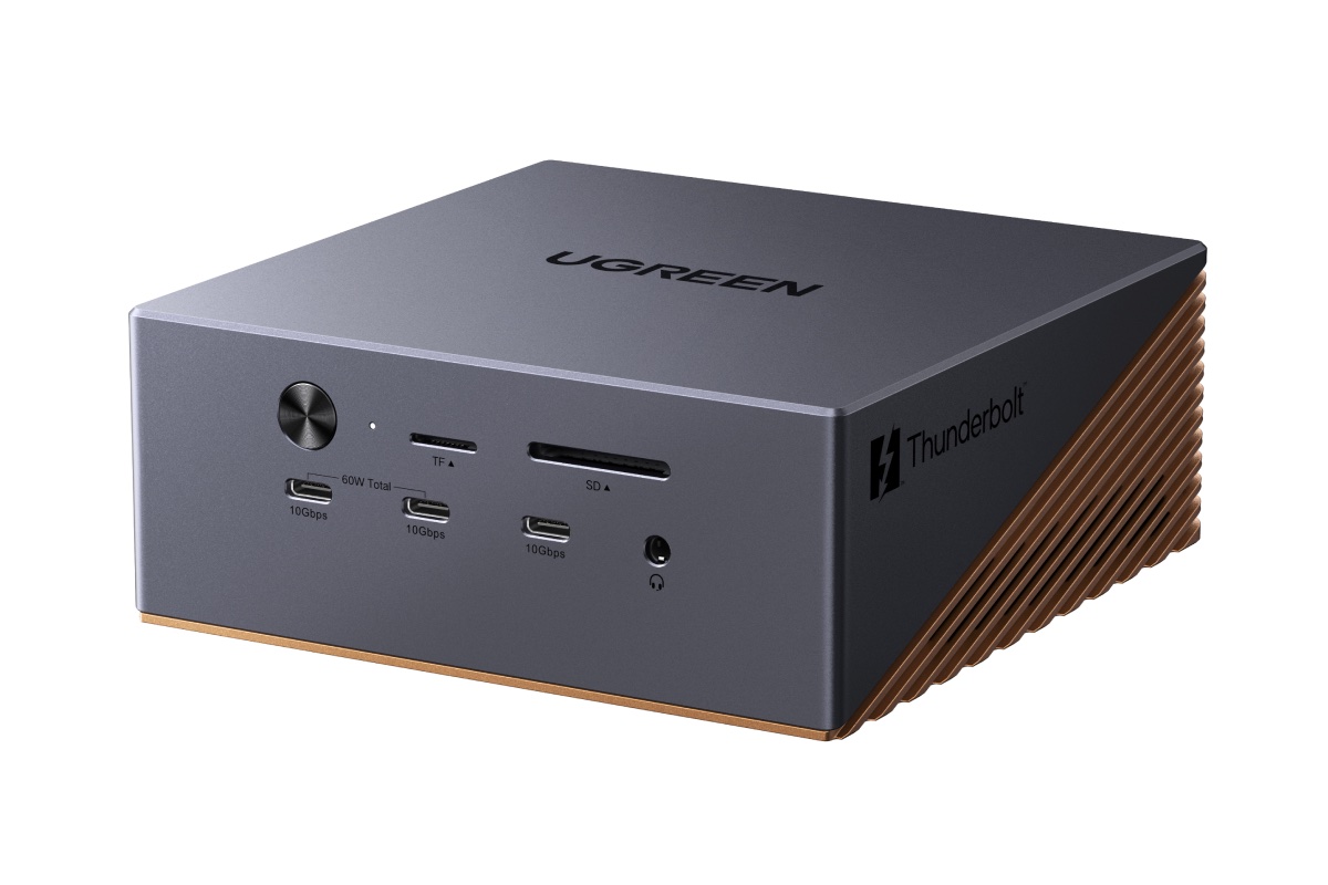 Frente del UGREEN Maxidok 17 en 1. 